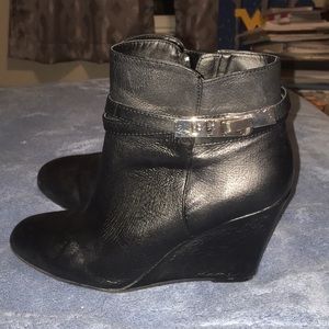 Chinese laundry wedged booties